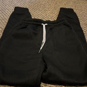 Black petite sweatpants